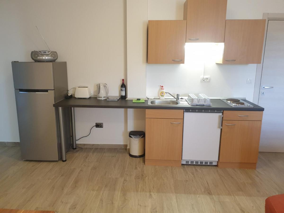 Apartments Valeria Divšići Bagian luar foto